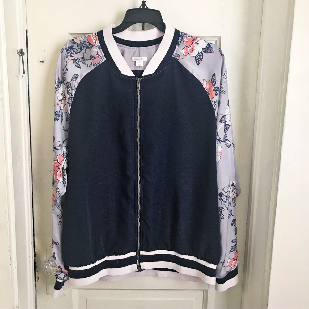 Free with Bundle - Blue Floral Zip-up Jacket